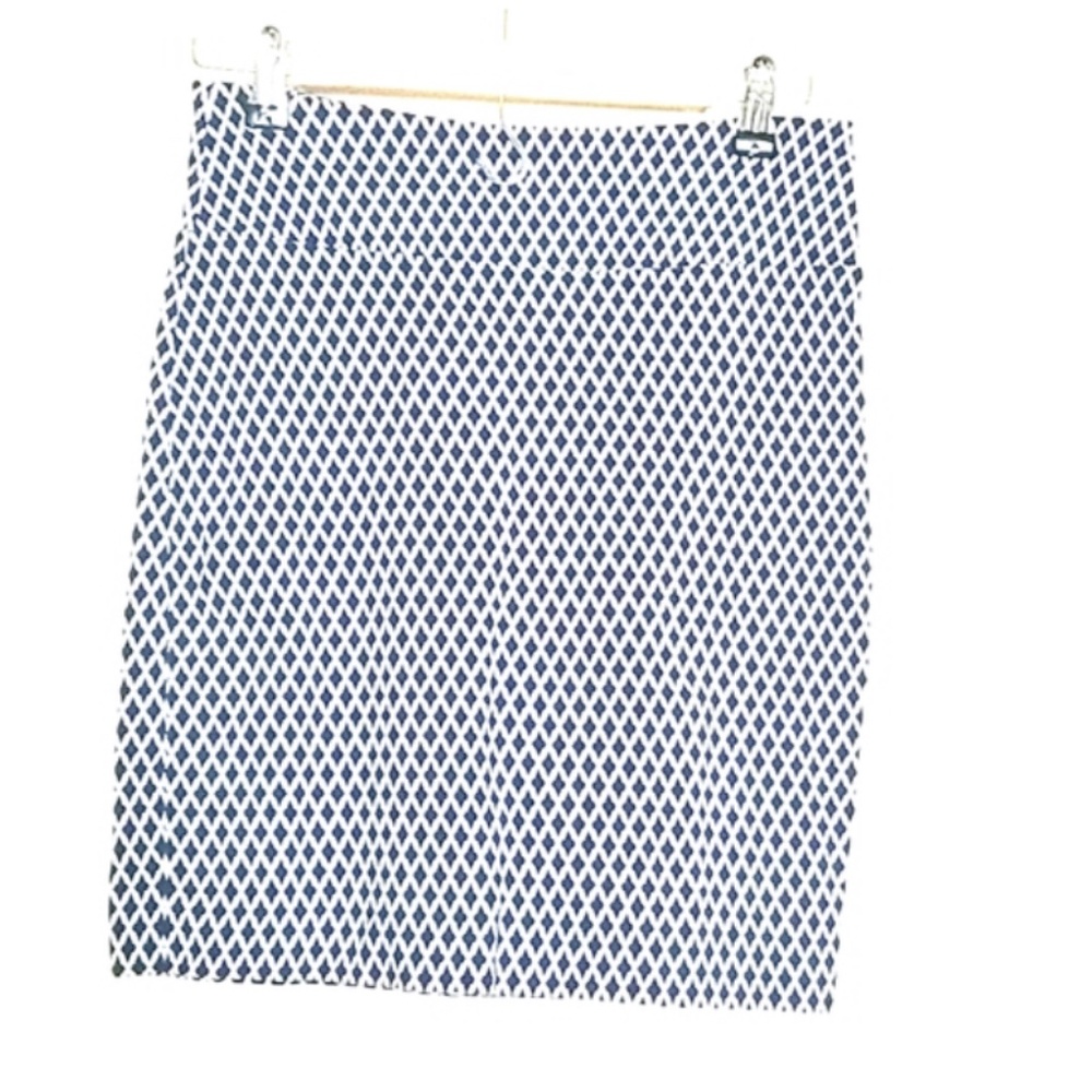 Margaret M Skirt